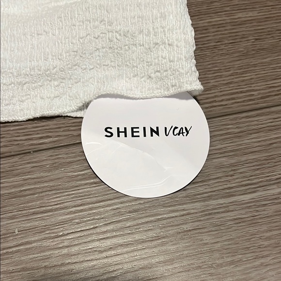 SHEIN White Tie-Front Women's Top - Picture 2 of 6